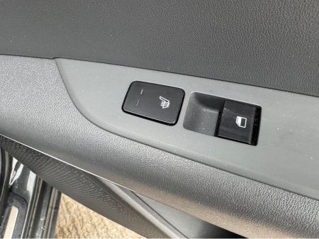 2023 Kia Niro EV K4 5DR AUTO €23,995 thumbnail