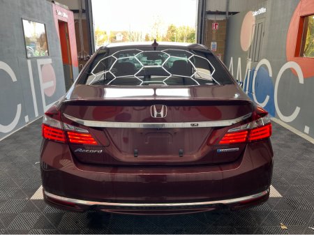 2018 Honda Accord - thumbnail 3