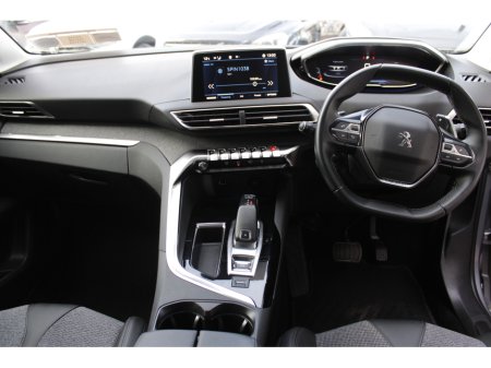 2020 Peugeot 5008 - thumbnail 17