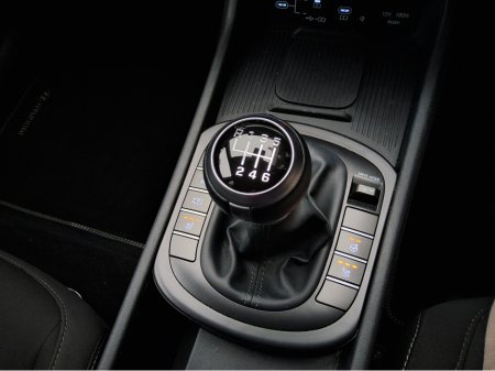 2024 Hyundai Kona - thumbnail 16