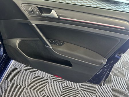 2018 Volkswagen Golf - thumbnail 7