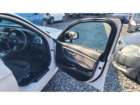 2018 BMW 3 Series - thumbnail 12