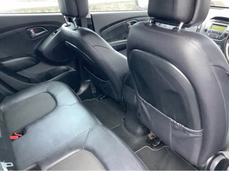 2014 Hyundai ix35 1.7 CRDI SE 5DR thumbnail