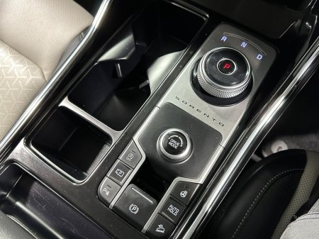 2022 Kia Sorento K4 2.2 Crdi €48,800 thumbnail