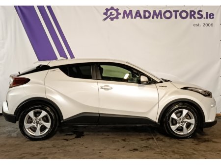 2019 Toyota C-HR 192 (2yr Warranty) 1.8 Petrol Hybrid Automatic €19,950 thumbnail