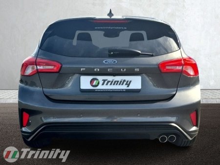 2021 Ford Focus - thumbnail 19