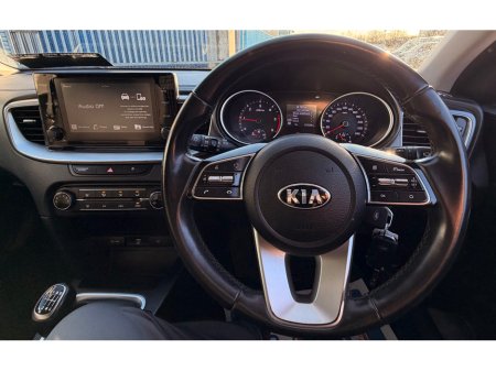2021 Kia Ceed COMMERCIAL €9,715 thumbnail