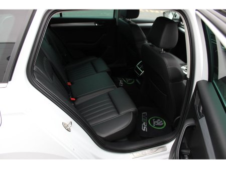 2021 Skoda Superb - thumbnail 12