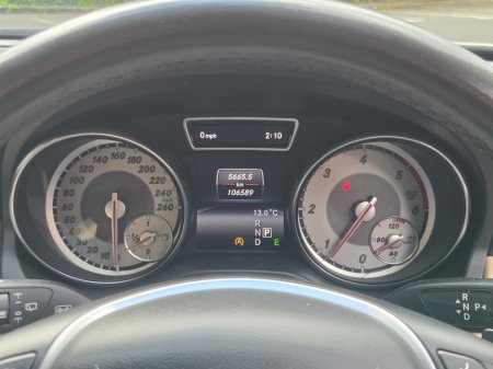 2015 Mercedes-Benz GLA Class - thumbnail 32