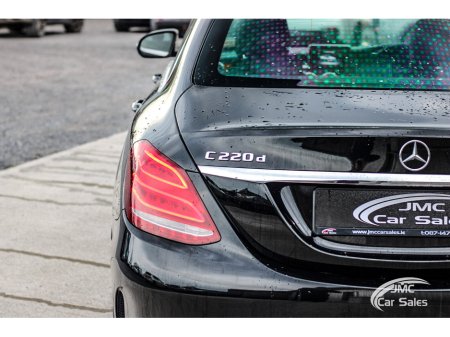 2017 Mercedes-Benz C Class - thumbnail 11