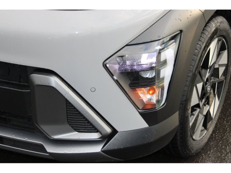 2023 Hyundai Kona 1.6 HYBRID Elegance Auto €31,950 thumbnail