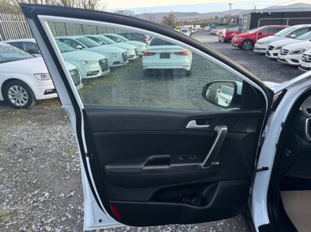 2016 Kia Sportage 1.7 Diesel €12,995 thumbnail