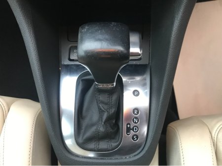 2010 Volkswagen Golf AUTOMATIC HL 1.6 TDI D7F €5,995 thumbnail