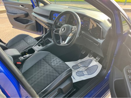 2022 Volkswagen Golf - thumbnail 13