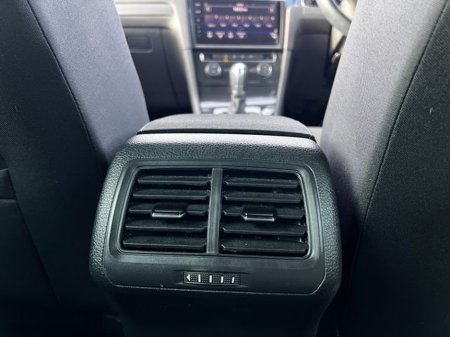 2019 Volkswagen Golf - thumbnail 26