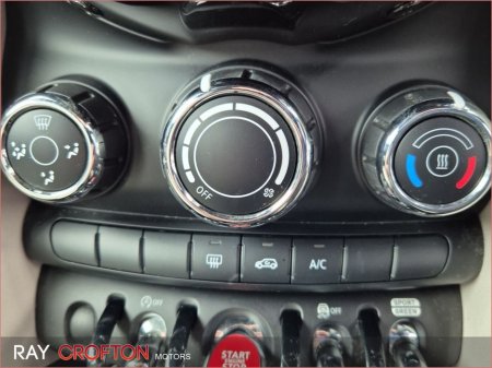 2022 MINI Hatch Cooper Exclusive €26,500 thumbnail