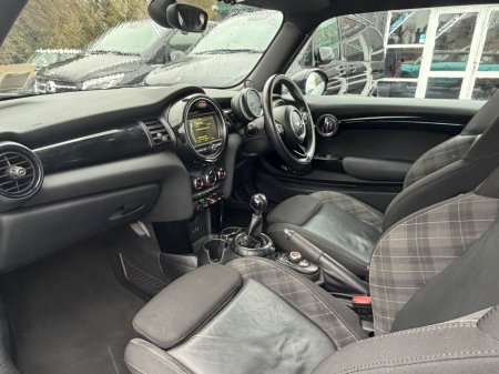 2017 MINI Hatch - thumbnail 14