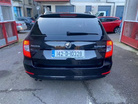 2014 Skoda Superb - thumbnail 27