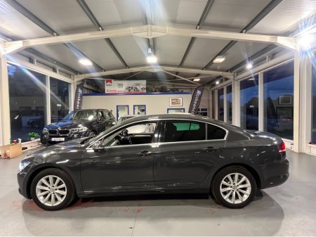 2017 Volkswagen Passat SE BUSINESS TDI BLUEMOTION TECHNOLOGY €15,950 thumbnail