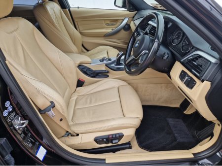 2013 BMW 3 Series - thumbnail 25