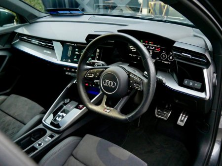 2023 Audi RS3 - thumbnail 16