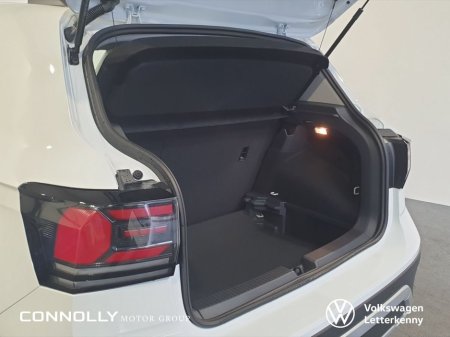 2026 Volkswagen T-Cross  thumbnail