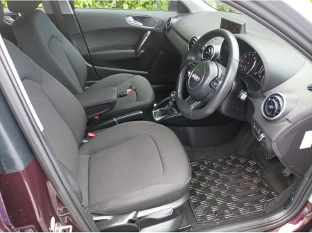 2015 Audi A1 Sportback 1.4 TFSI FOUR CYLINDER PETROL AUTOMATIC HIGH SPEC CAR WITH AUTOMATIC HEADLIGHTS MULTI FUNCTION STEERING WHEEL STOP START TECHNOLOGY FULLY SERVICED NEW NCT ONE YEAR ROAD TAX €13,495