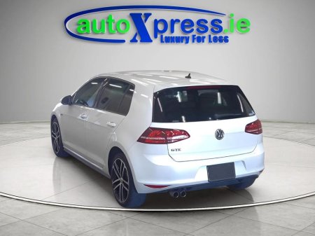 2017 Volkswagen Golf - thumbnail 6