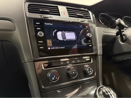 2019 Volkswagen Golf MATCH TDI €17,495 thumbnail