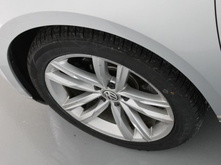 2018 Volkswagen Passat - thumbnail 30