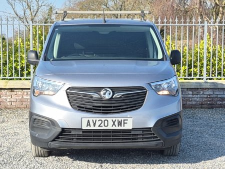 2020 Vauxhall Combo - thumbnail 4