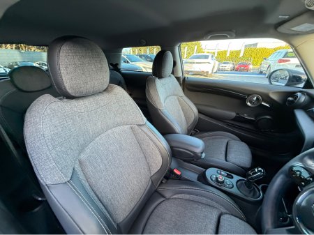 2021 MINI Cooper D 1.5 DIESEL - AUTO - 12M WARRANTY - CAR: 1652 thumbnail