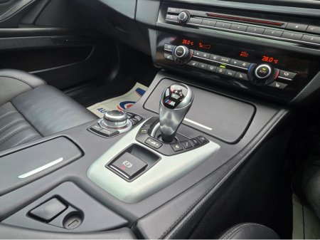 2012 BMW M5 F10 4.4 TWIN TURBO V8 AUTOMATIC thumbnail