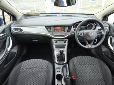 2017 Opel Astra - thumbnail 11