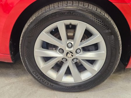 2019 Skoda Octavia AMBITION 1.6TDI 115HP DSG thumbnail