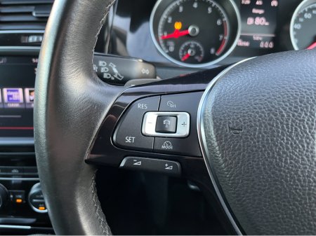 2015 Volkswagen Golf HIGHLINE AUTOMATIC 1.4 PETROL //LOW MILES//REVERSE CAMERA//KEYLESS ENTRY//ADAPTIVE CRUISE CONTROL// €14,950 thumbnail