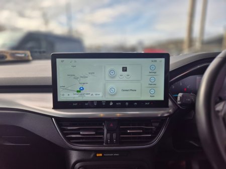 2024 Ford Focus - thumbnail 11