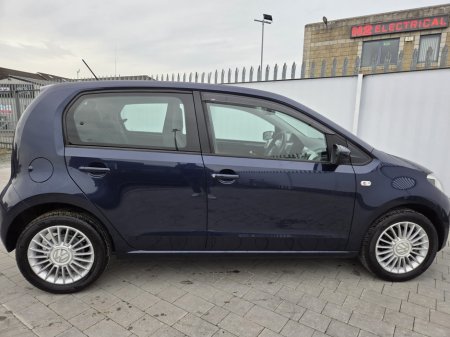 2015 Volkswagen up! - thumbnail 14