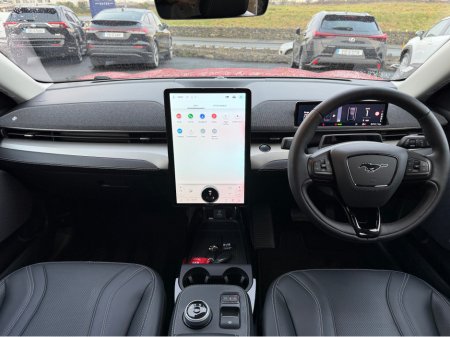 2021 Ford Mustang Mach-E Extended Range - panoramic Roof - Mustang €27,950 thumbnail