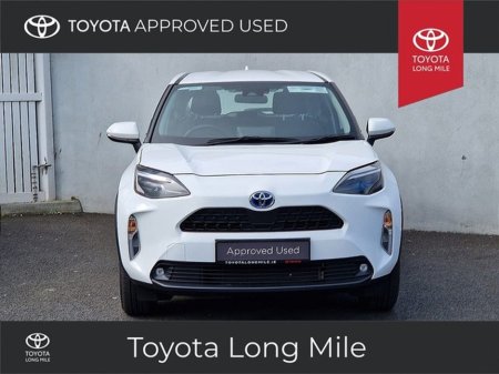 2025 Toyota Yaris Cross - thumbnail 5