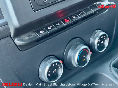 2023 Renault Master RWD LHL VAT QUALIFIED FINANCE ME €32,900 thumbnail