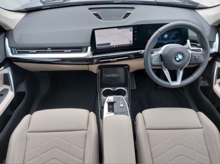 2023 BMW X1 - thumbnail 4
