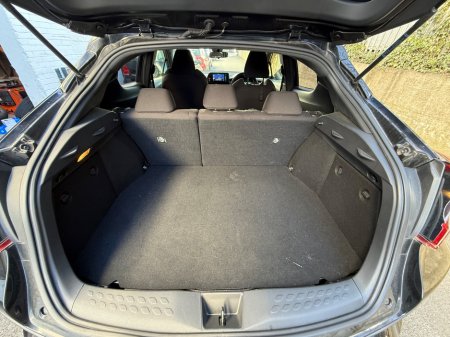 2019 Toyota C-HR - thumbnail 26