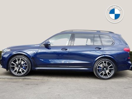 2022 BMW X7 xDrive40d M Sport €117,995