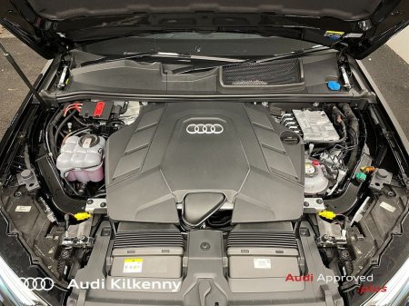 2026 Audi Q7 55 TFSI E Q S LINE €104,900 thumbnail