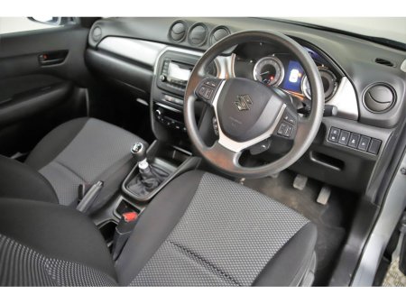 2023 Suzuki Vitara - thumbnail 13