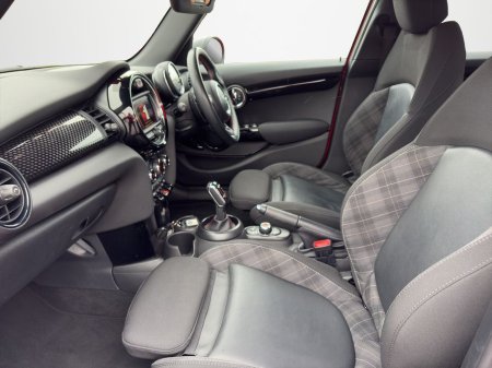 2018 MINI Cooper - thumbnail 14