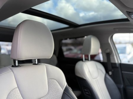 2024 Kia Sorento 2.2 Diesel ( 7 Seats ) €54,995 thumbnail