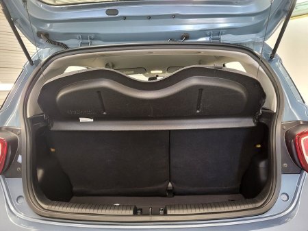 2019 Hyundai i10 - thumbnail 9