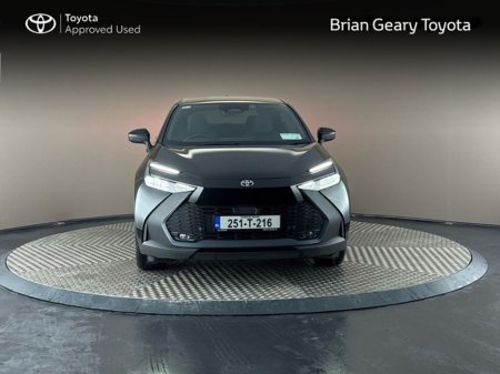 2025 Toyota C-HR HYBRID SPORT €37,950 thumbnail